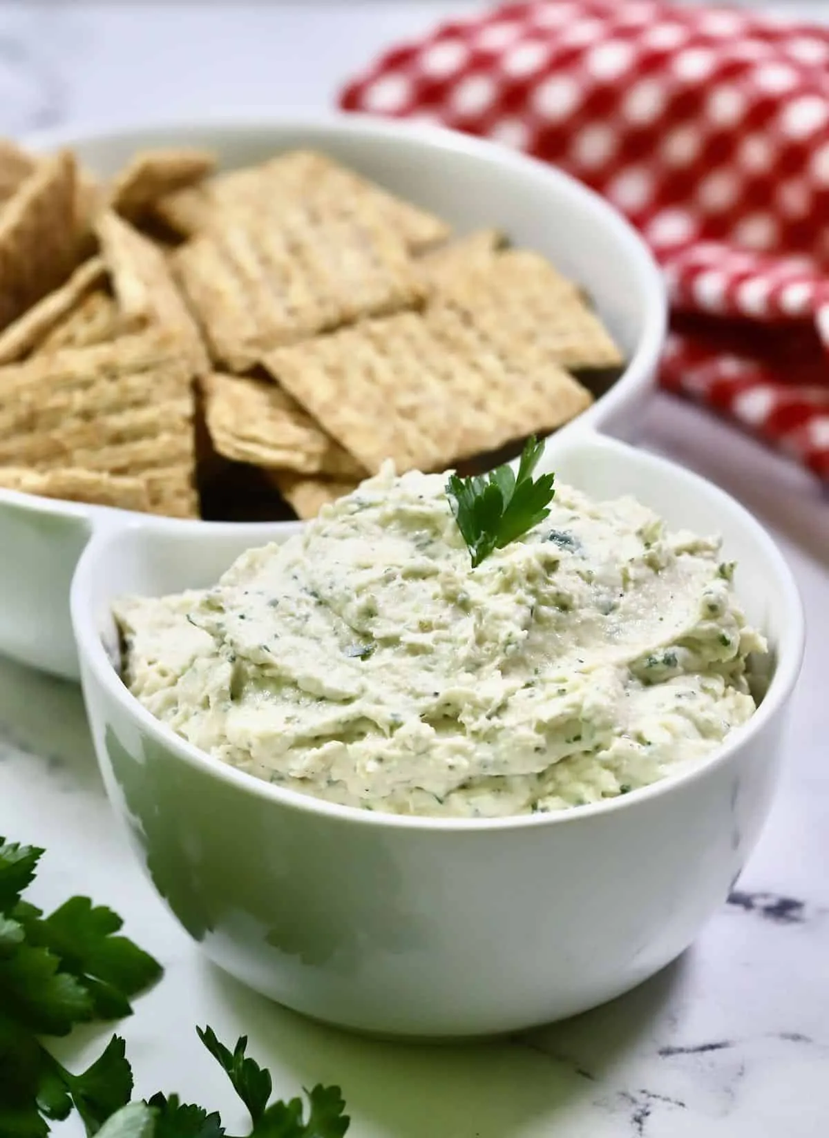 This chicken ranch dip is creamy, flavorful, and almost too easy to make. Using canned chicken, cream cheese, and dry ranch seasoning, it comes together in minutes and tastes like way more effort than it takes. Perfect for making ahead, it’s a go-to appetizer or snack that works just as well for family nights as it does for entertaining guests.
