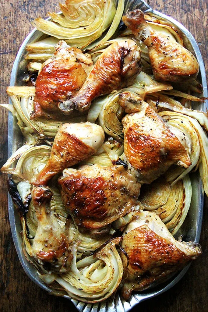This sheet pan dinner is such a gem. Chicken and cabbage get tossed in a simple sesame–soy dressing, then roast until everything turns golden, crisp, and a little caramelized around the edges. It’s hands-off, packed with flavour, and gives you that “wow, that was easy” feeling—perfect for busy nights when the oven can do the heavy lifting.