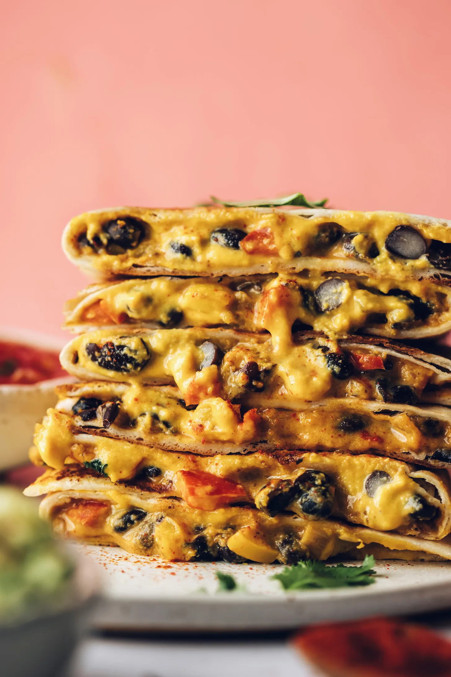 These vegan quesadillas are quick, comforting, and packed with flavor thanks to smoky spices, black beans, and a simple dairy-free cheese filling. They come together fast with minimal ingredients and work just as well for easy weeknight dinners as they do for make-ahead lunches. A great plant-based option when you want something filling without a lot of prep.