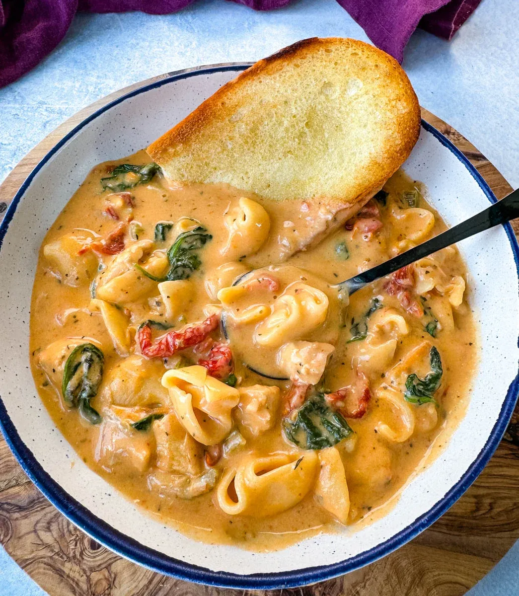 This creamy soup is pure comfort with a side of drama — in the best way. It tastes like something you’d simmer for hours, thanks to that rich, dreamy cream sauce, but it’s actually a simple one-pot recipe. The kind of soup where people lift the bowl to sip the last bit because it’s just that good. Cozy, indulgent, and secretly easy, it’s a guaranteed crowd-pleaser (and maybe even a proposal-worthy one).